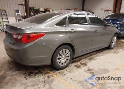 2011 Hyundai Sonata Gls from USA, damaged, VIN 5NPEB4AC3BH037002